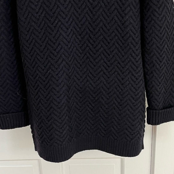 Talbots Navy Cable Knit Cardigan Sweater Chunky Oblong Wooden Buttons S - Picture 9 of 14